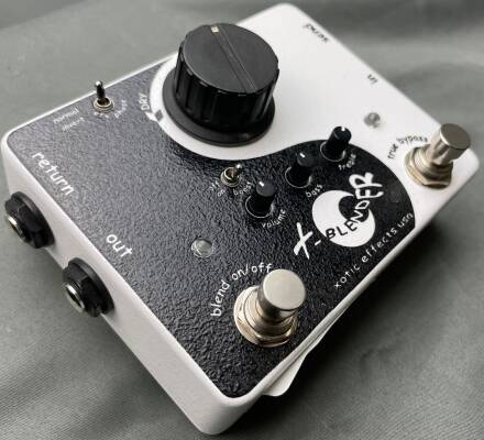 Xotic X-Blender Wet/Dry Signal Blender Pedal